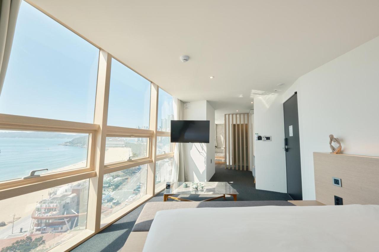 Uh Suite The Haeundae Busan Eksteriør billede