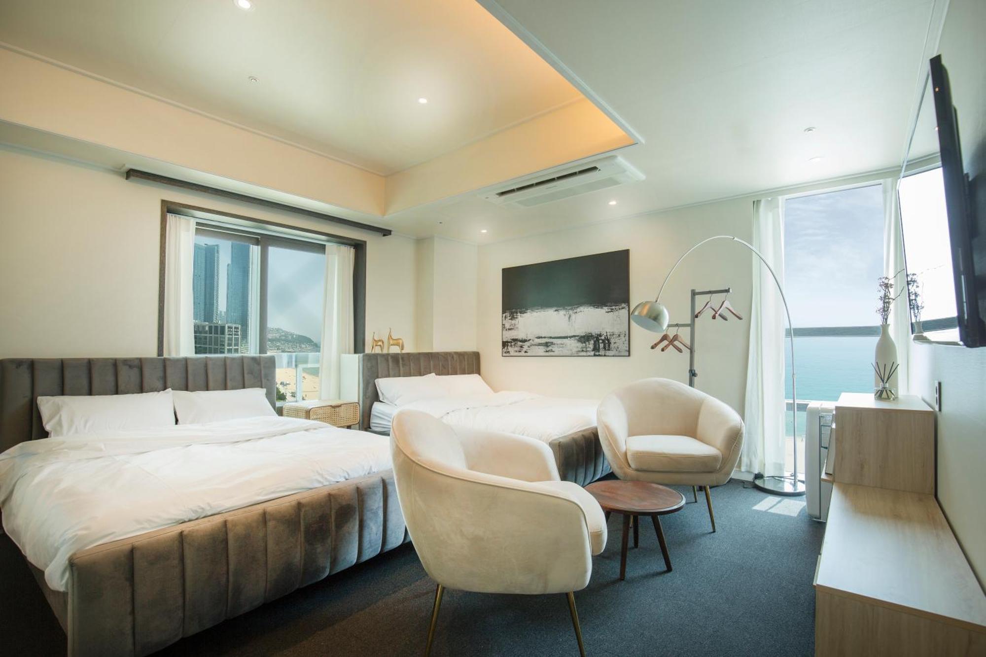 Uh Suite The Haeundae Busan Eksteriør billede